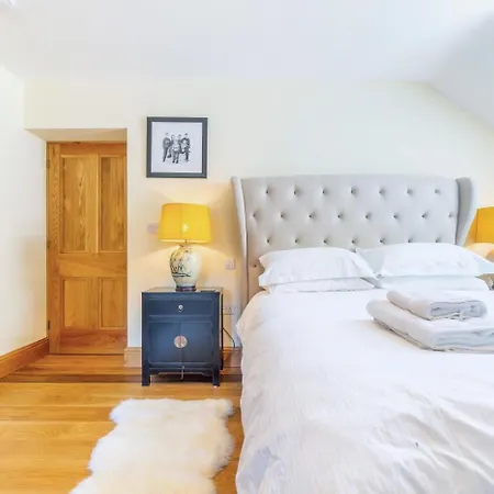 3 Bed In Oc-lr113 * Rydal